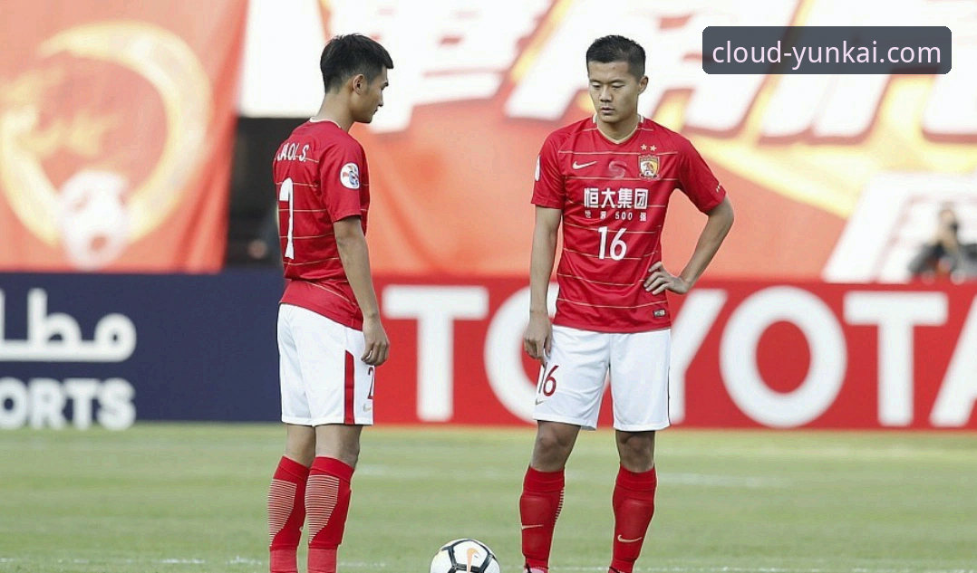 从恒大王朝到法庭审判：一场商业与足球的深度剖析